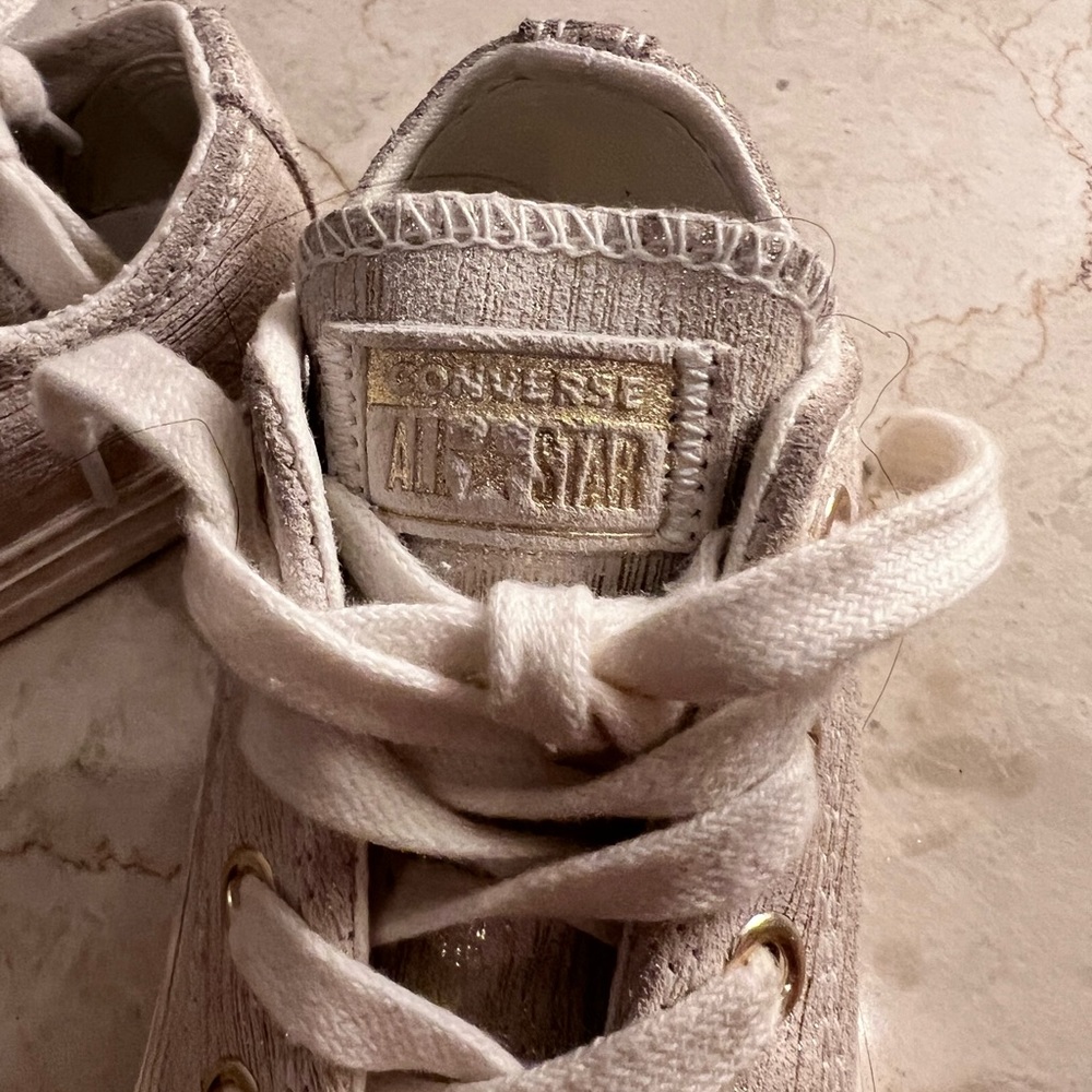 Used Converse Toddler Shoes - Cream Shimmer - Picture 4 of 7